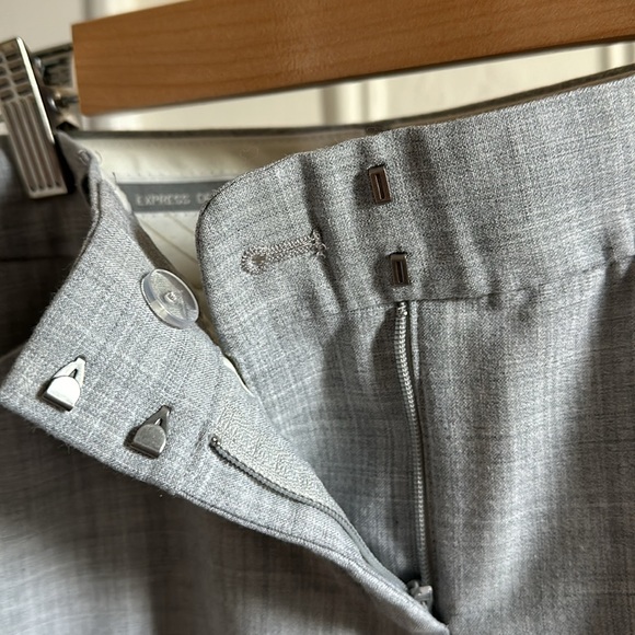 Express Grey Women’s Pants - Picture 3 of 4